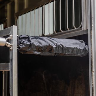 Schneiders® Waterproof Horse Trailer Chest or Butt Bar Coverimage