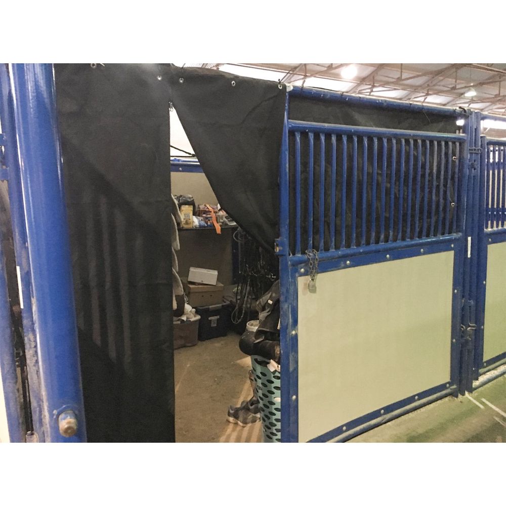 Dura-Tech® Stall Drape Tack Room Privacy Package